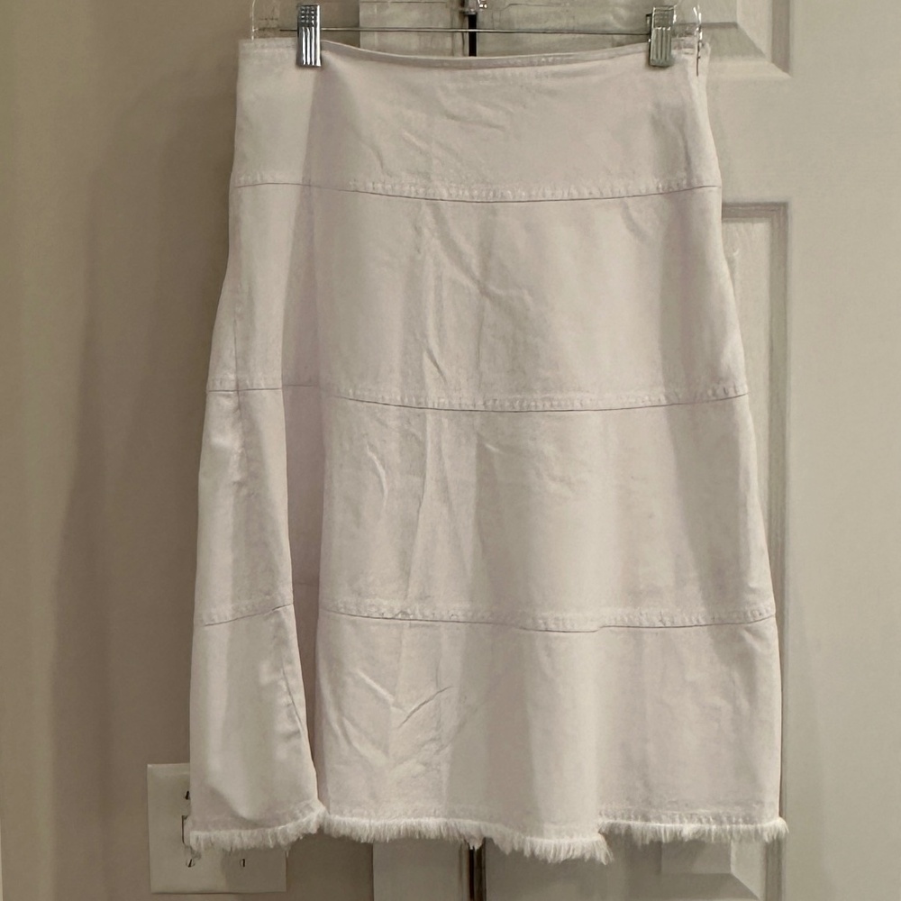 Boden White A-Line Frayed-Hem Skirt